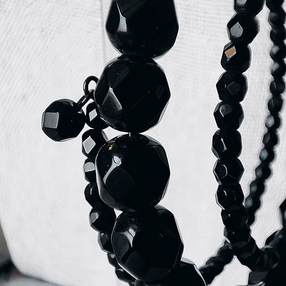 Jet Black Glass Necklace and Memory Wire Bracelet Vintage Smooth Facets Mourning - Picture 10 of 14